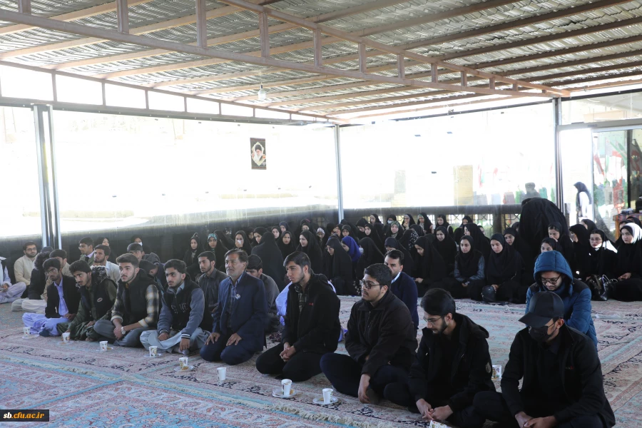 برگزاری مراسم غبارروبی و عطرافشانی گلزار شهدا به مناسبت روز دانشجو
 11