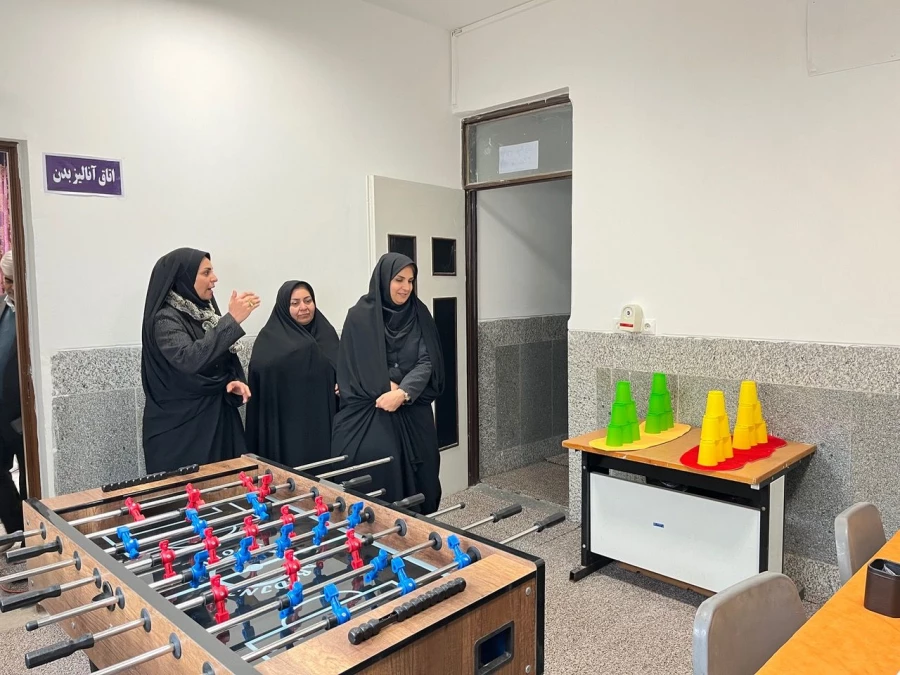 بازدید مدیر کل امور مالی به همراه رئیس اداره رسیدگی به اسناد مالی سازمان مرکزی دانشگاه فرهنگیان از پردیس های استان سیستان و بلوچستان 8