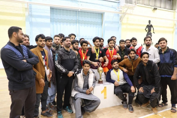 برگزاری دومین لیگ فوتسال پردیس شهید مطهری 
 4