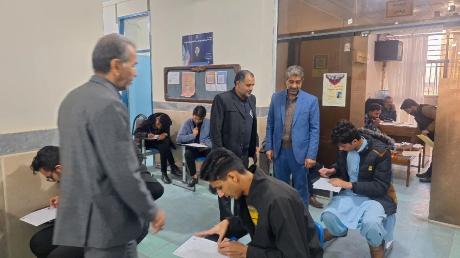 بازدید مسئولان دانشگاه فرهنگیان سیستان و بلوچستان از فرایند برگزاری امتحانات پردیس های استانی 5