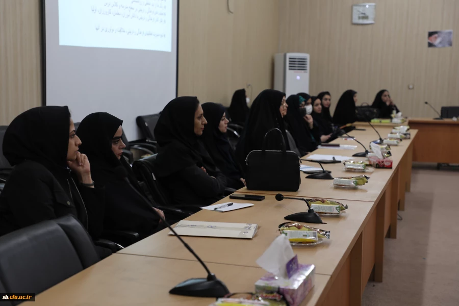 دوره توانمندسازی استادان کارورزی 2 و 4 در پردیس شهید مطهری برگزار شد. 4