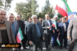  حضور پرشکوه کارکنان، اساتید ودانشجویان دانشگاه فرهنگیان سیستان و بلوچستان درمراسم راهپیمایی ۲۲ بهمن 7