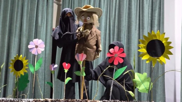 جشنواره کشوری سرود و هنرهای نمایشی تعزیه در دانشگاه فرهنگیان در دزفول با معرفی برگزیدگان به کار خود پایان داد. 3