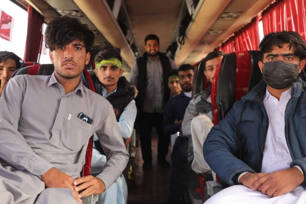 اعزام دانشجومعلمان پسر دانشگاه فرهنگیان استان سیستان و بلوچستان به اردوی راهیان نور
 2