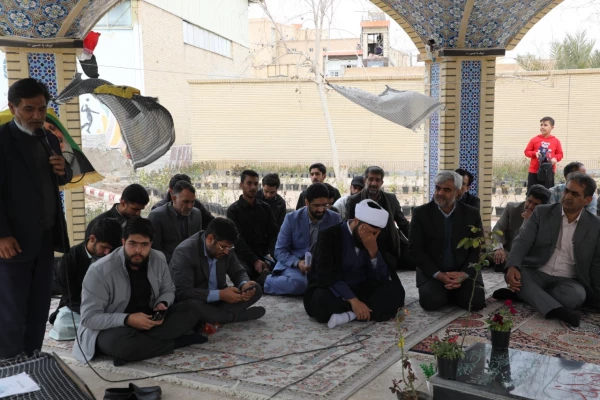 
برگزاری یادواره شهدای مقاومت شهیدان سید حسن نصرالله و سید هاشم صفی الدین در پردیس شهید مطهری فرهنگیان زاهدان
 3