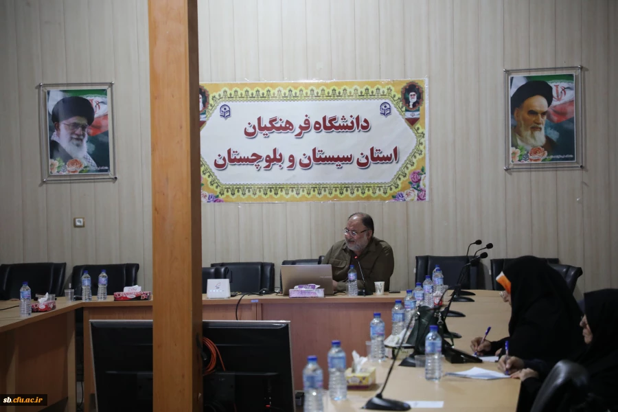 بررسی مرزهای راهبردی و تأثیر آن در عبور از تحریم ها در ضیافت اساتید اندیشه 7