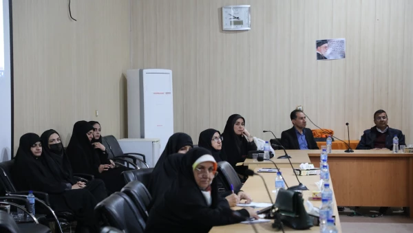 بررسی مرزهای راهبردی و تأثیر آن در عبور از تحریم ها در ضیافت اساتید اندیشه 9