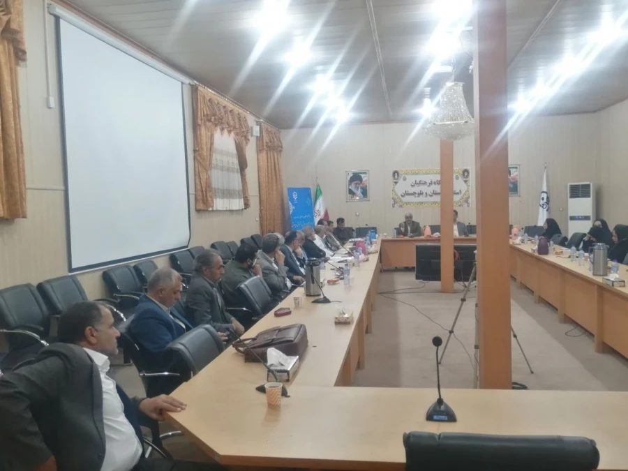 برگزاری نخستین جلسه شورای پژوهشی دانشگاه فرهنگیان استان در سال ۱۴۰۴ 3