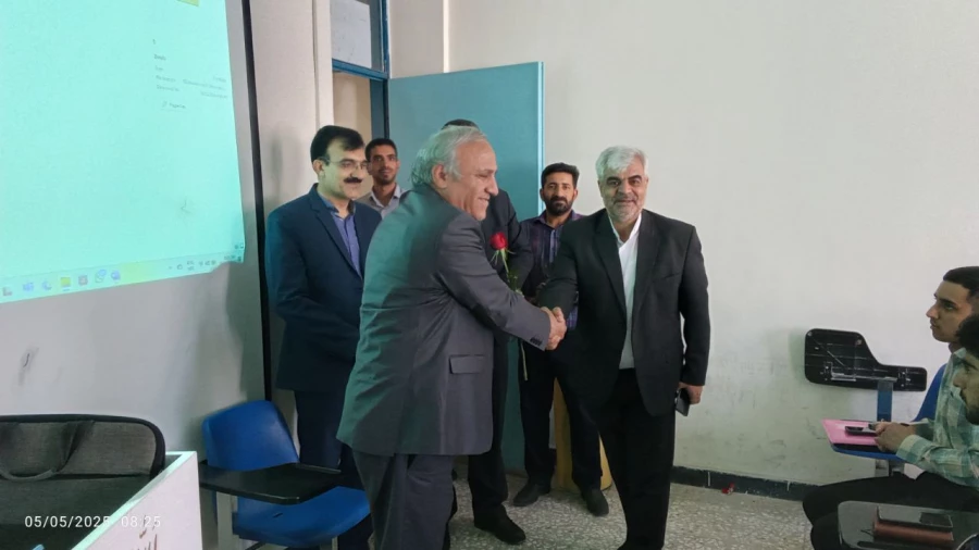 آیین تجلیل و تکریم از مقام استادان در پردیس های استانی دانشگاه فرهنگیان استان سیستان و بلوچستان 
 7