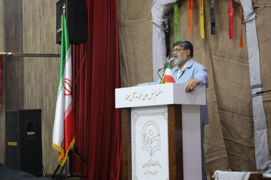 مراسم باشکوه گرامیداشت نخستین سالگرد شهادت شهدای خدمت در دانشگاه فرهنگیان زاهدان  برگزار شد.
 7