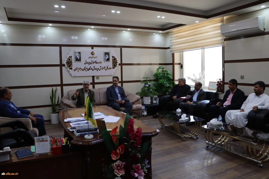 1668054fQOLMt2ihxyFRaXg7