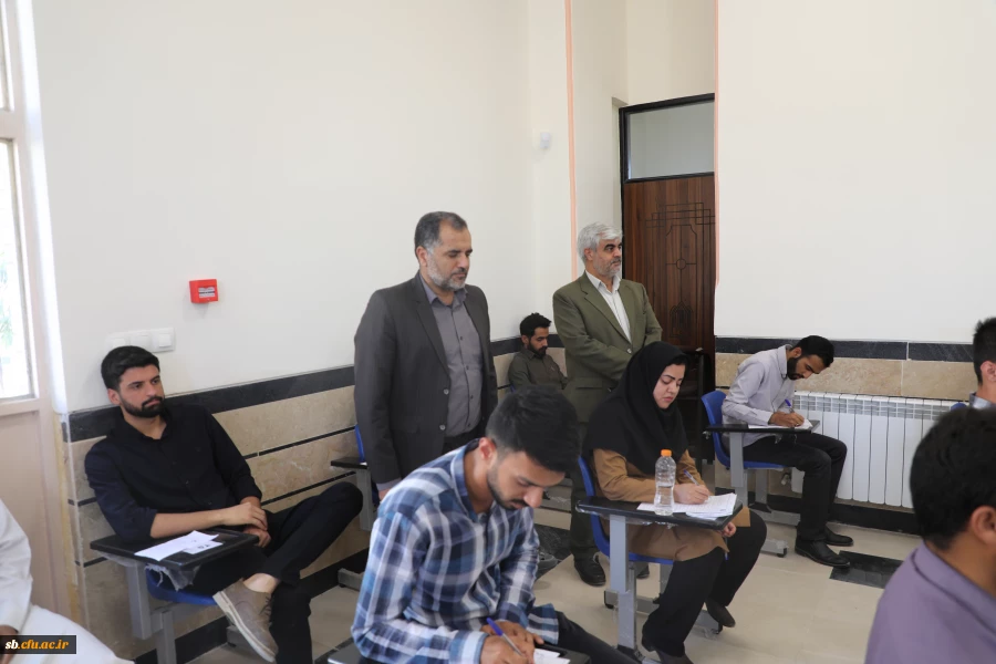 بازدید مسئولان دانشگاه فرهنگیان استان سیستان وبلوچستان  از فرایند برگزاری امتحانات پردیس های استانی
 6