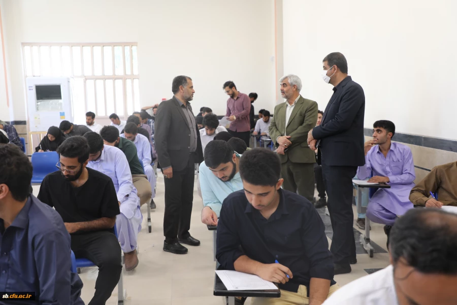 بازدید مسئولان دانشگاه فرهنگیان استان سیستان وبلوچستان  از فرایند برگزاری امتحانات پردیس های استانی
 7