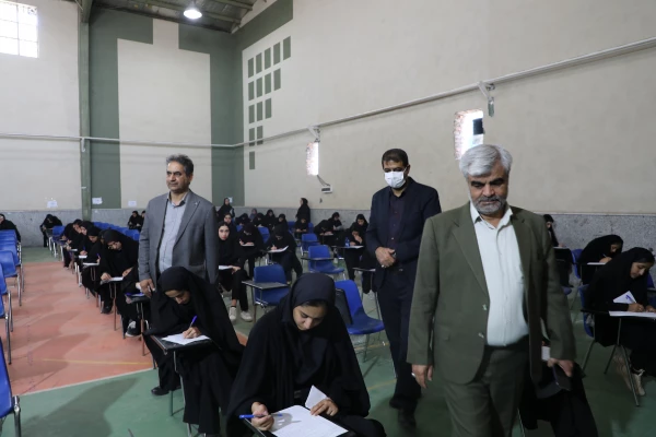 بازدید مسئولان دانشگاه فرهنگیان استان سیستان وبلوچستان  از فرایند برگزاری امتحانات پردیس های استانی
 9