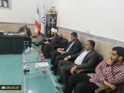 جلسه شورای فرهنگی اجتماعی دانشگاه فرهنگیان استان سیستان و بلوچستان  برگزار شد.

با هدف برنامه ریزی و هماهنگی فعالیت های فرهنگی دانشگاه فرهنگیان استان سیستان و بلوچستان  برگزار شد؛