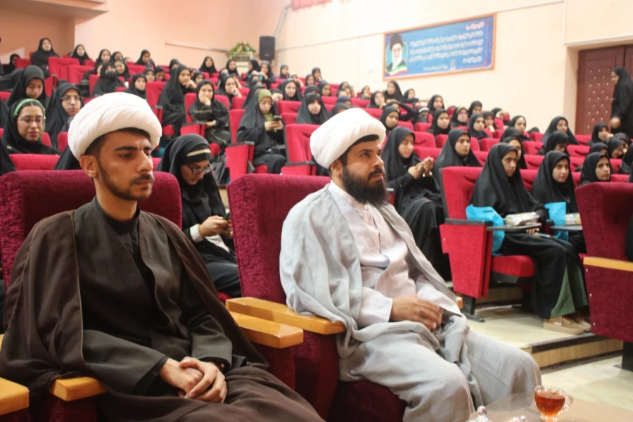 برگزاری مراسم استقبال از نو دانشجومعلمان دانشگاه فرهنگیان استان سیستان و بلوچستان 
 3