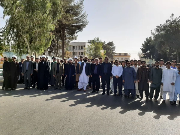 راهپیمایی یوم الله ۱۳ آبان با حضور اساتید، کارکنان و دانشجویان دانشگاه فرهنگیان استان سیستان و بلوچستان برگزار شد.

 6
